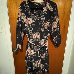 Buttoned Down Floral Dress w Belt tie